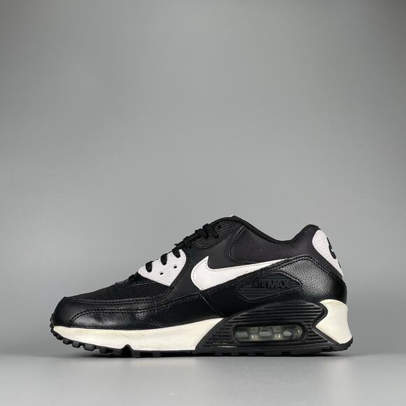 Nike Air Max 90 Women’s Size 7.5 Black White Leather Mesh Running Sneakers Shoes - Picture 7 of 9